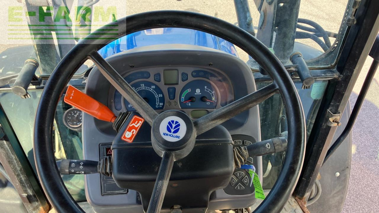 Tractor agricol New Holland TL 80 A A: Foto 14 Tractor agricol New Holland TL 80 A A: Foto 14