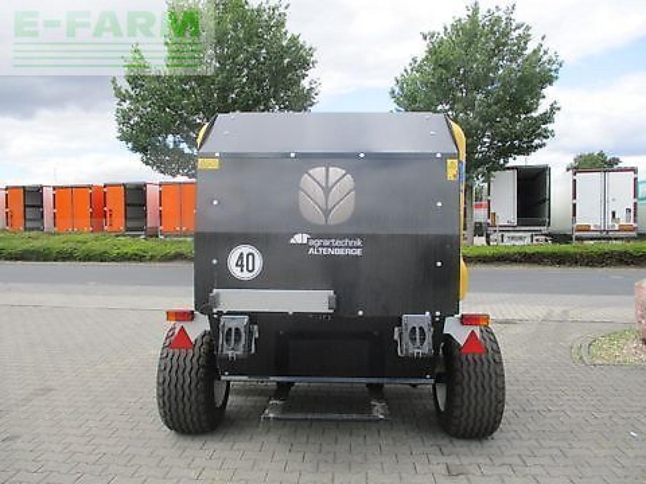 New Holland br 150 utility - Presă baloţi dreptunghiulari: Foto 5 New Holland br 150 utility - Presă baloţi dreptunghiulari: Foto 5