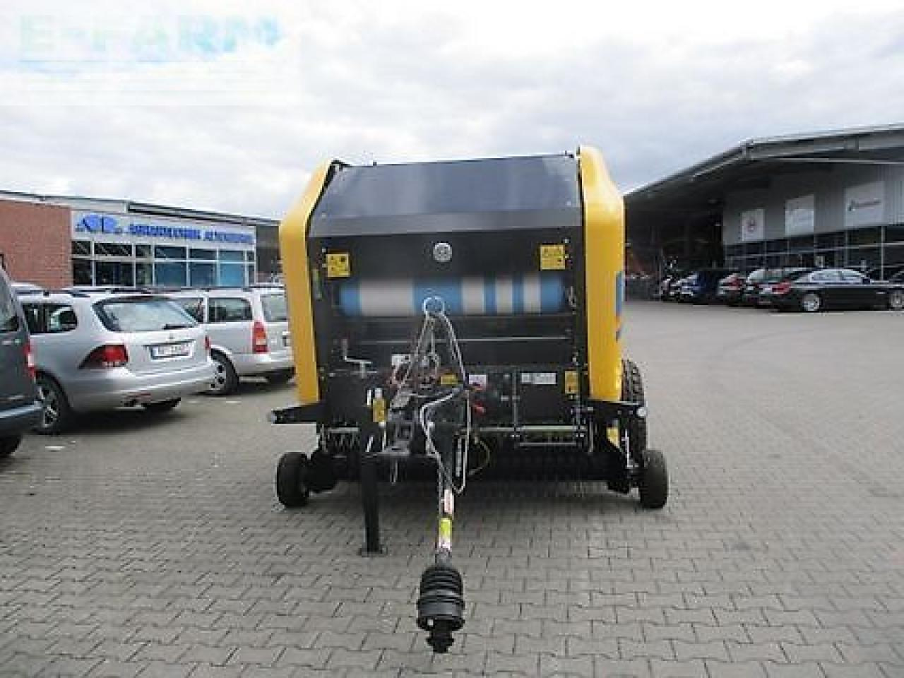 New Holland br 150 utility - Presă baloţi dreptunghiulari: Foto 3 New Holland br 150 utility - Presă baloţi dreptunghiulari: Foto 3