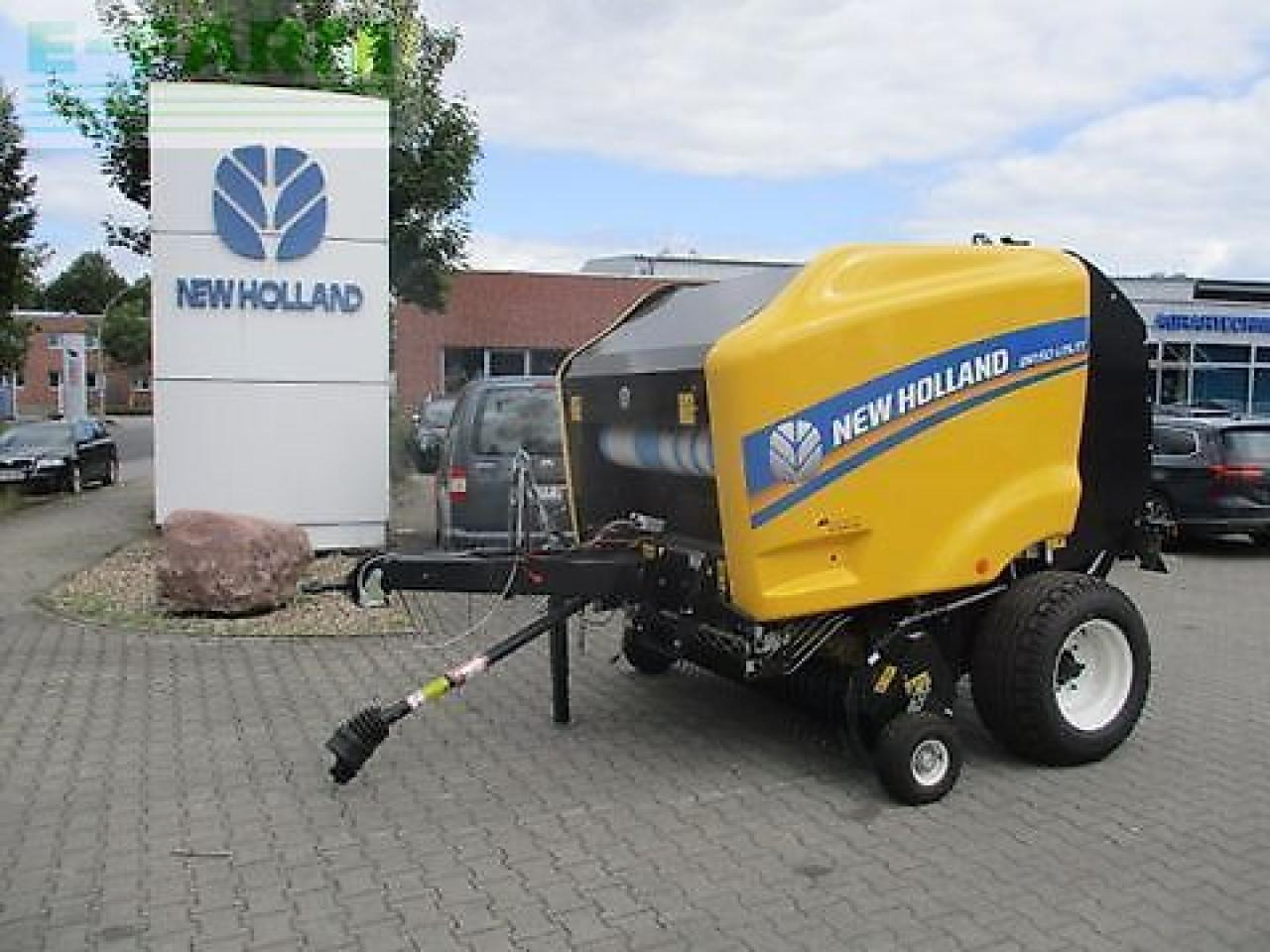 New Holland br 150 utility - Presă baloţi dreptunghiulari: Foto 1 New Holland br 150 utility - Presă baloţi dreptunghiulari: Foto 1
