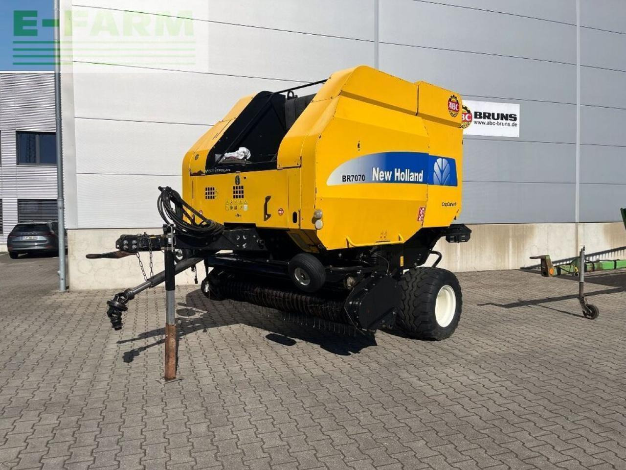 New Holland br 7070 rotorschneidwerk - Presă baloţi dreptunghiulari: Foto 2 New Holland br 7070 rotorschneidwerk - Presă baloţi dreptunghiulari: Foto 2