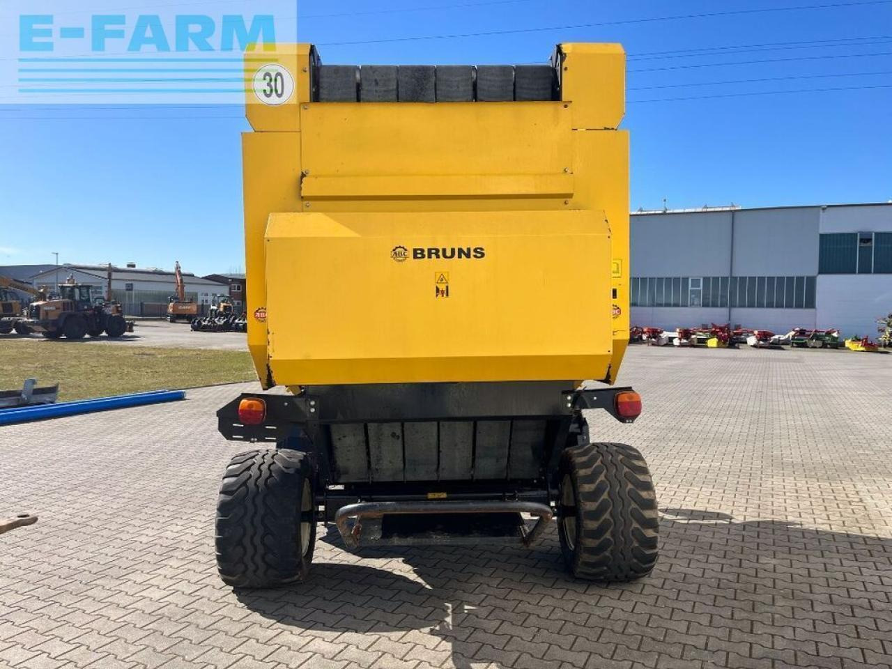 New Holland br 7070 rotorschneidwerk - Presă baloţi dreptunghiulari: Foto 4 New Holland br 7070 rotorschneidwerk - Presă baloţi dreptunghiulari: Foto 4