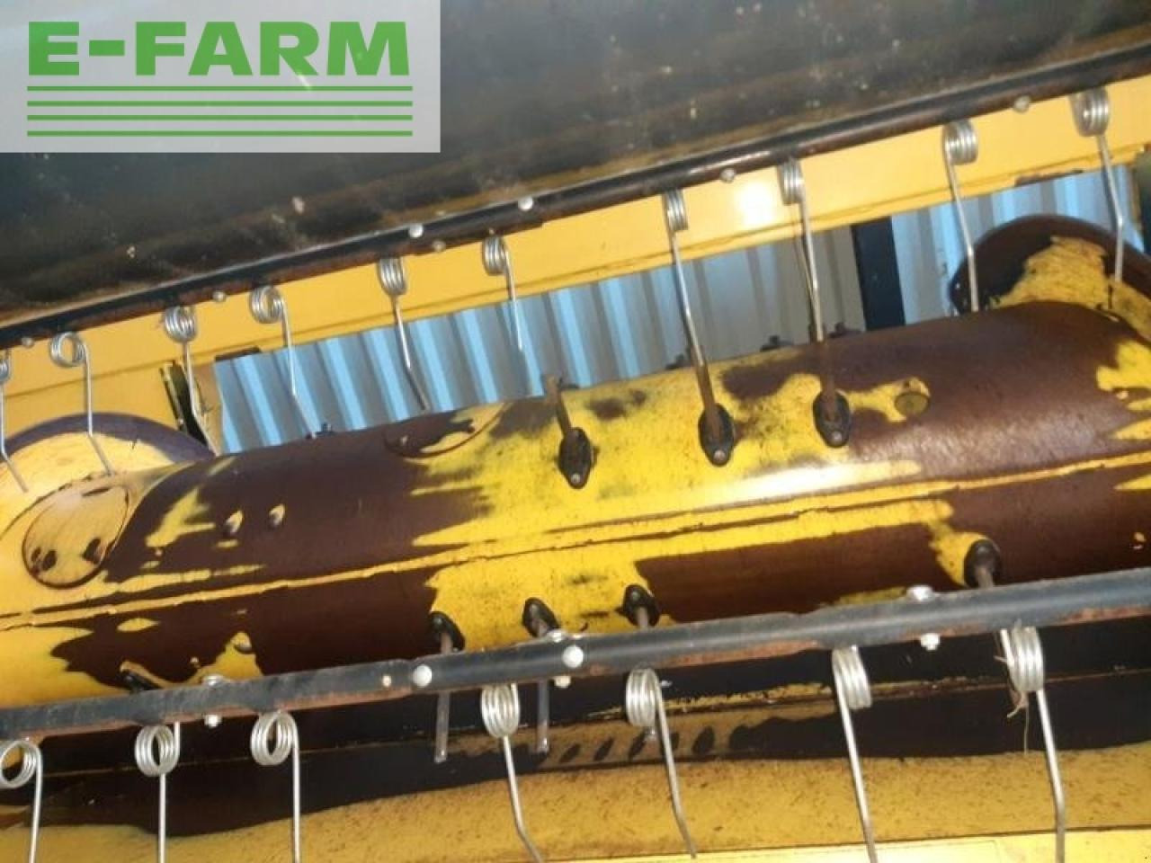 New Holland cpe1070 - Heder: Foto 4 New Holland cpe1070 - Heder: Foto 4