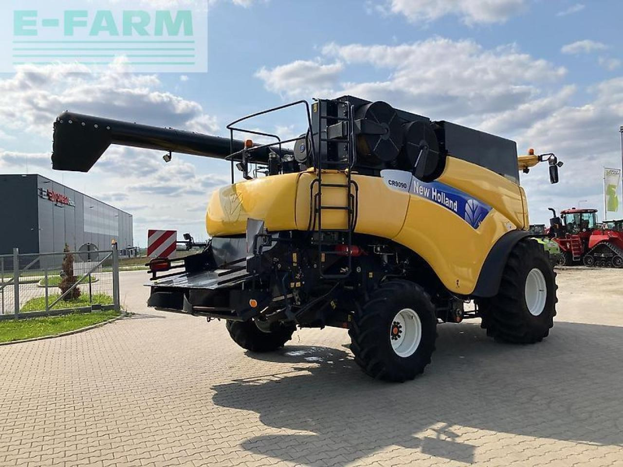 New Holland cr9090 - Combină de recoltat cereale: Foto 5 New Holland cr9090 - Combină de recoltat cereale: Foto 5