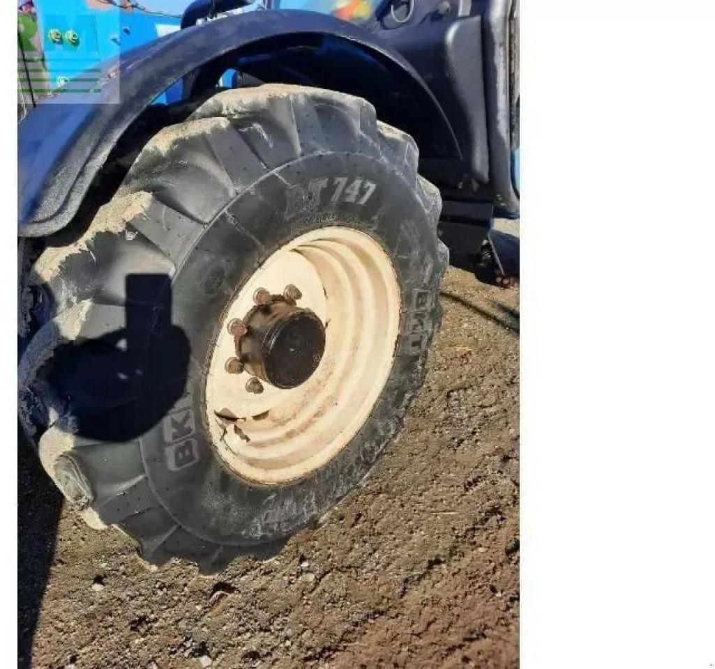 New Holland lm7-42 - Stivuitor telescopic: Foto 5 New Holland lm7-42 - Stivuitor telescopic: Foto 5