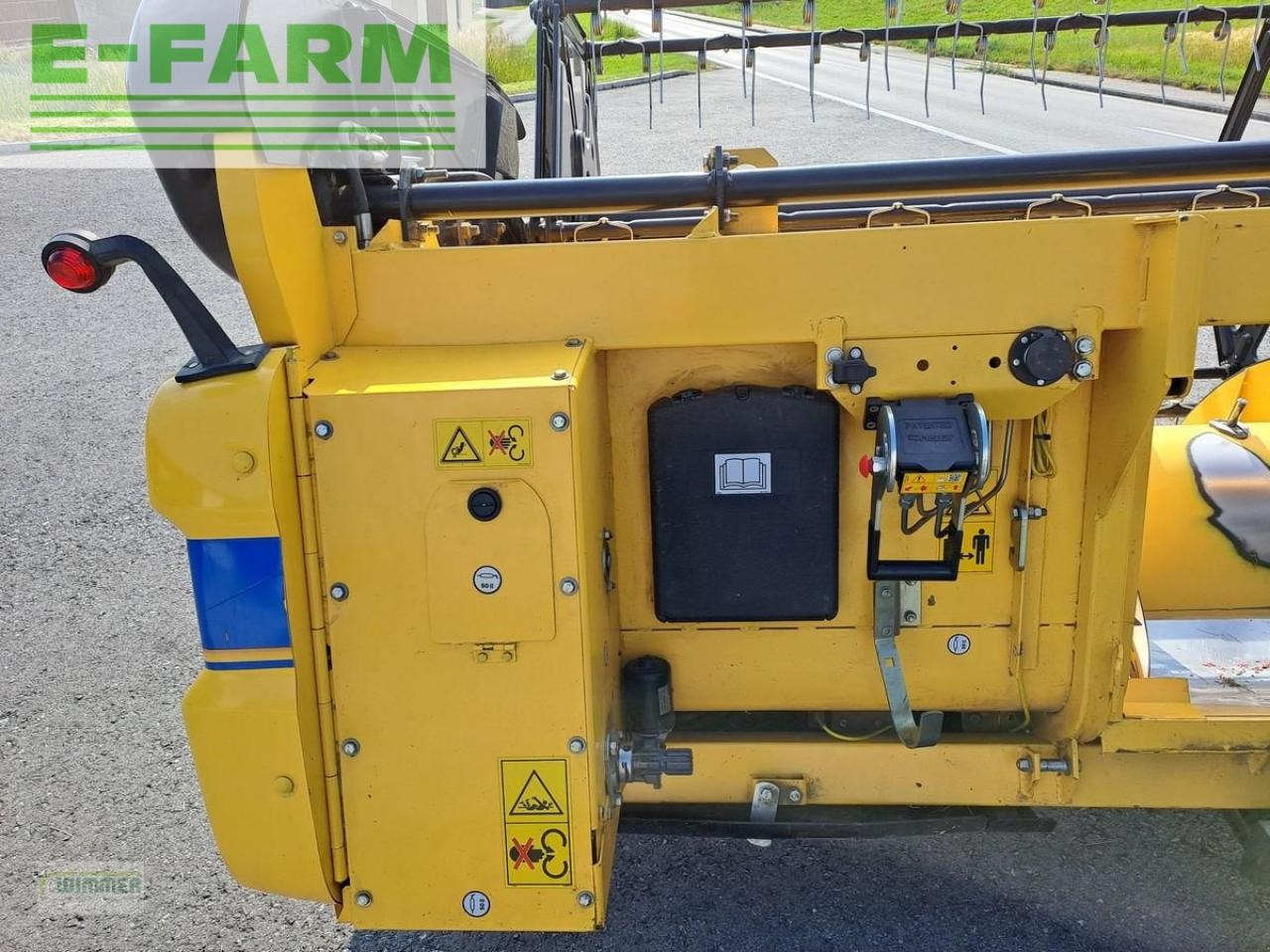 New Holland nh 400 - Heder: Foto 2 New Holland nh 400 - Heder: Foto 2