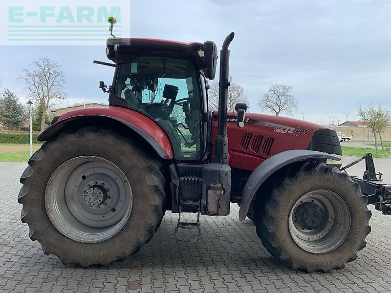 New Holland puma cvx 240 - Tractor agricol: Foto 2 New Holland puma cvx 240 - Tractor agricol: Foto 2