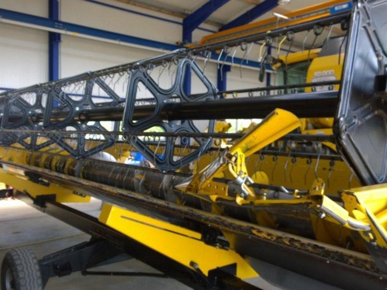 New Holland schneidwerk 7,32 m - Heder: Foto 2 New Holland schneidwerk 7,32 m - Heder: Foto 2
