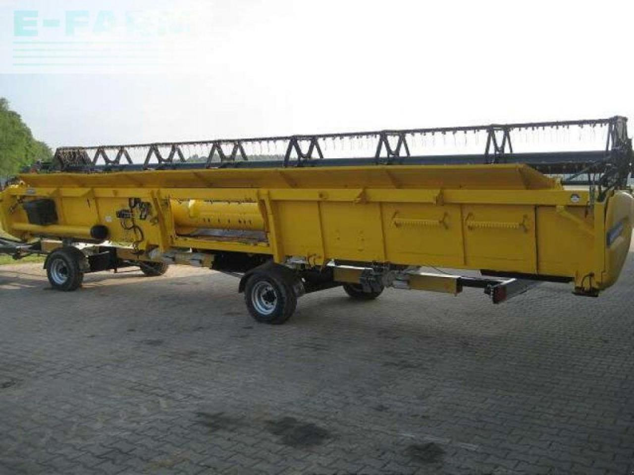 New Holland schneidwerk varifeed - Utilaje pentru maşină de recoltat furaj: Foto 4 New Holland schneidwerk varifeed - Utilaje pentru maşină de recoltat furaj: Foto 4