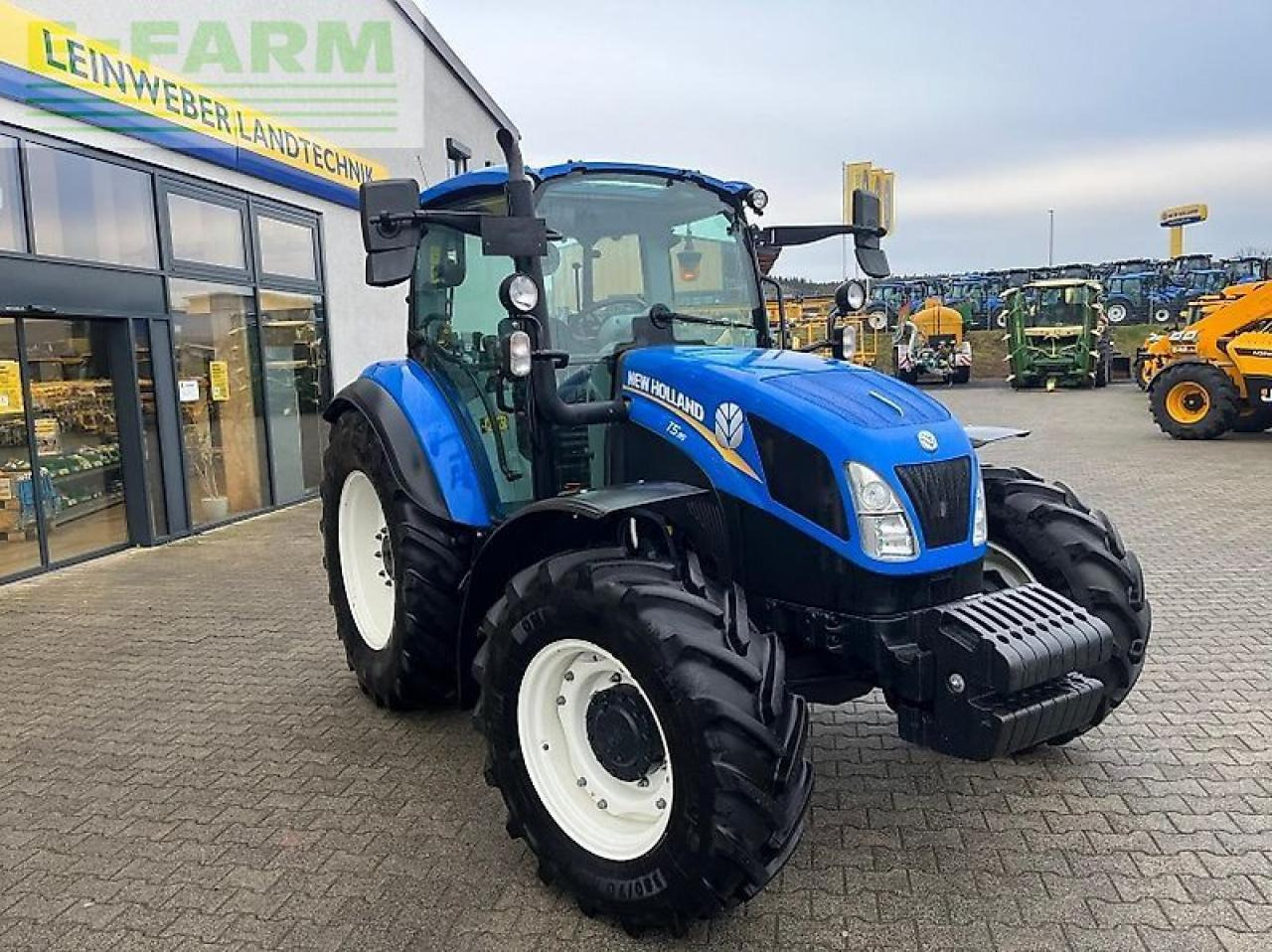 New Holland t 5.95 - Tractor agricol: Foto 2 New Holland t 5.95 - Tractor agricol: Foto 2