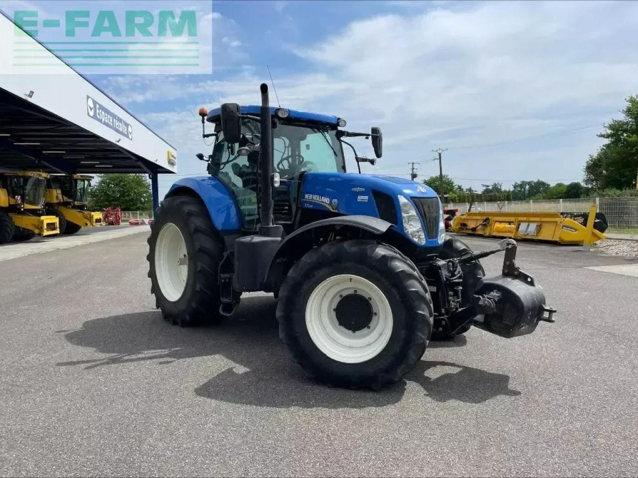 New Holland t 7.235 - Tractor agricol: Foto 3 New Holland t 7.235 - Tractor agricol: Foto 3