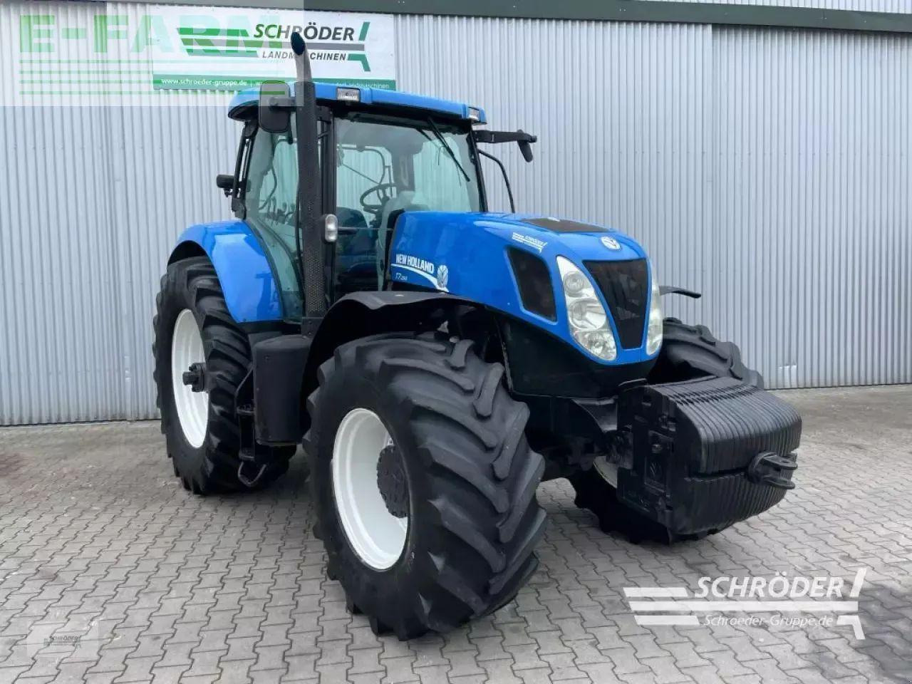 New Holland t 7.250 pc - Tractor agricol: Foto 1 New Holland t 7.250 pc - Tractor agricol: Foto 1