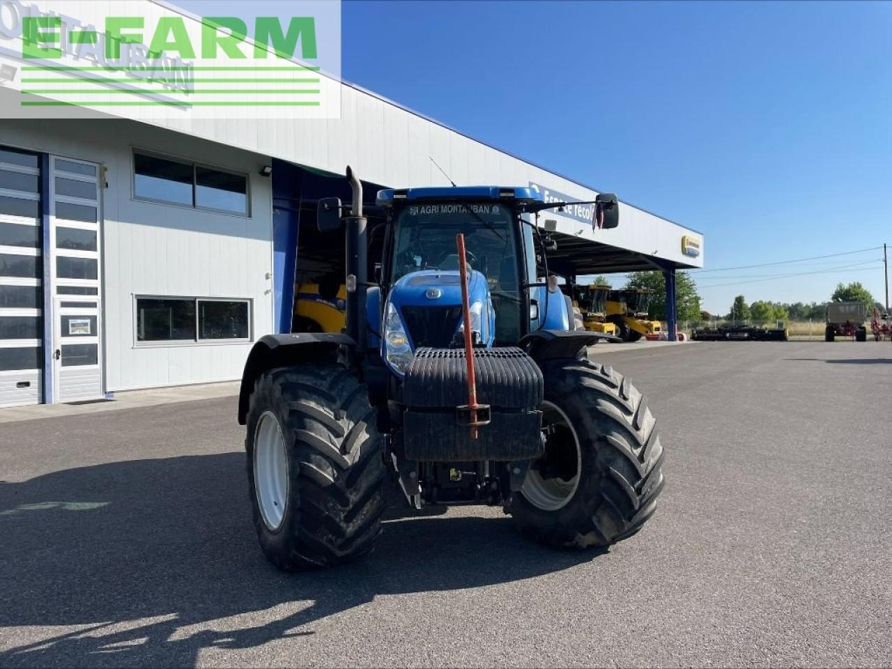New Holland t 7050 - Tractor agricol: Foto 2 New Holland t 7050 - Tractor agricol: Foto 2