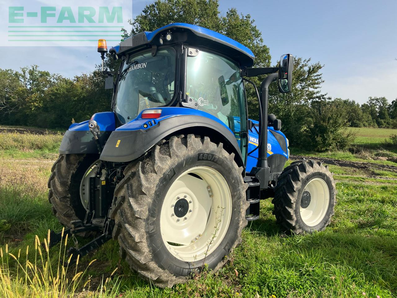 New Holland t5.110 - Tractor agricol: Foto 3 New Holland t5.110 - Tractor agricol: Foto 3