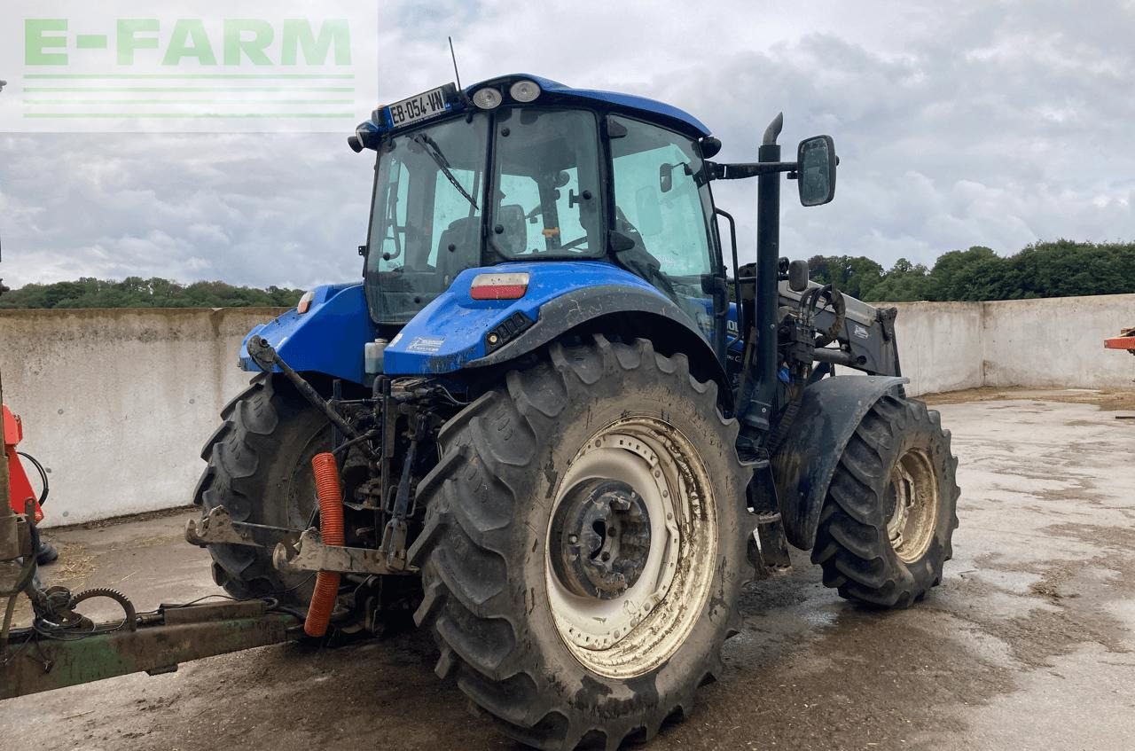 New Holland t5.115 - Tractor agricol: Foto 2 New Holland t5.115 - Tractor agricol: Foto 2