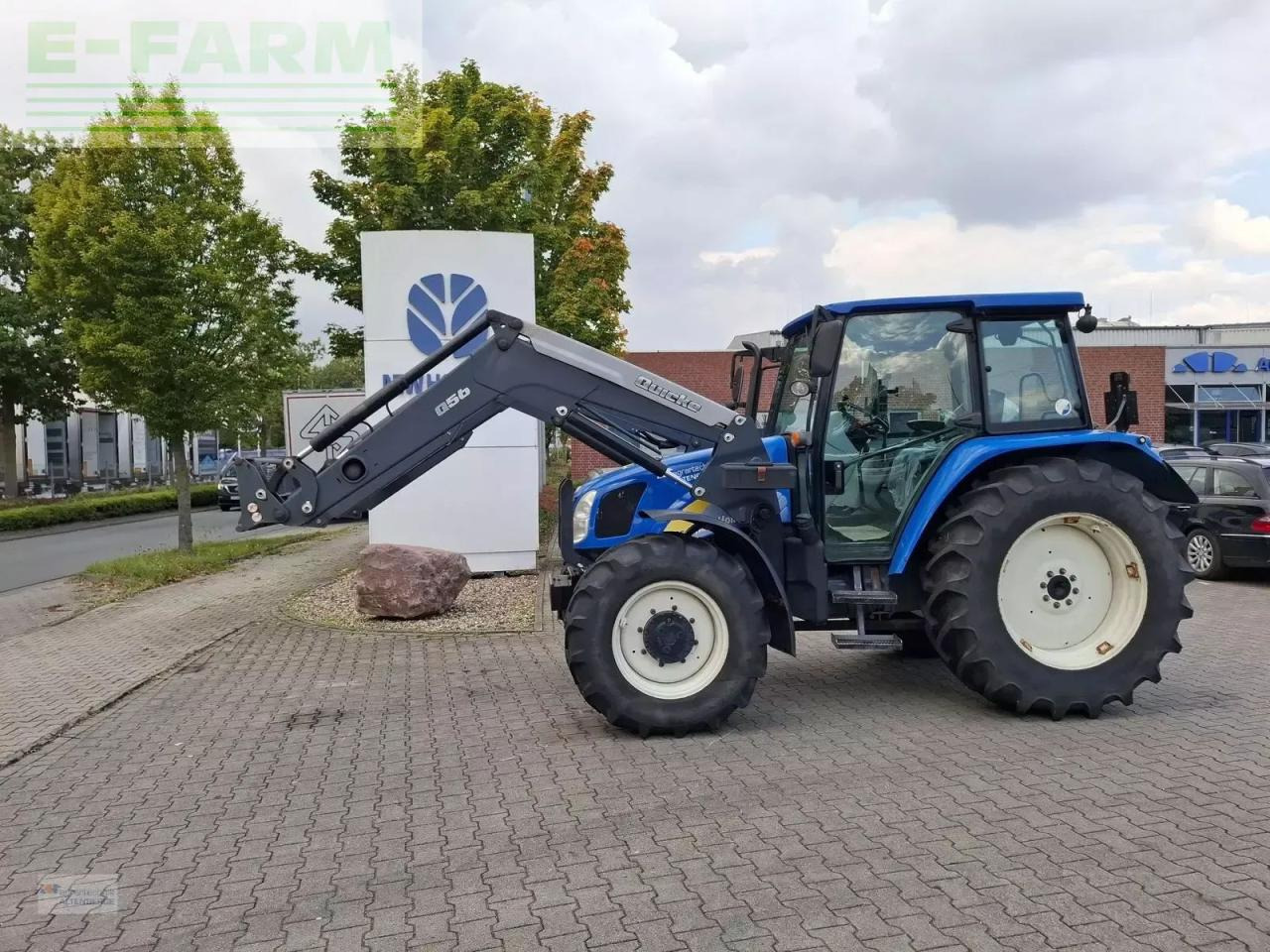 New Holland t5050 - Tractor agricol: Foto 1 New Holland t5050 - Tractor agricol: Foto 1