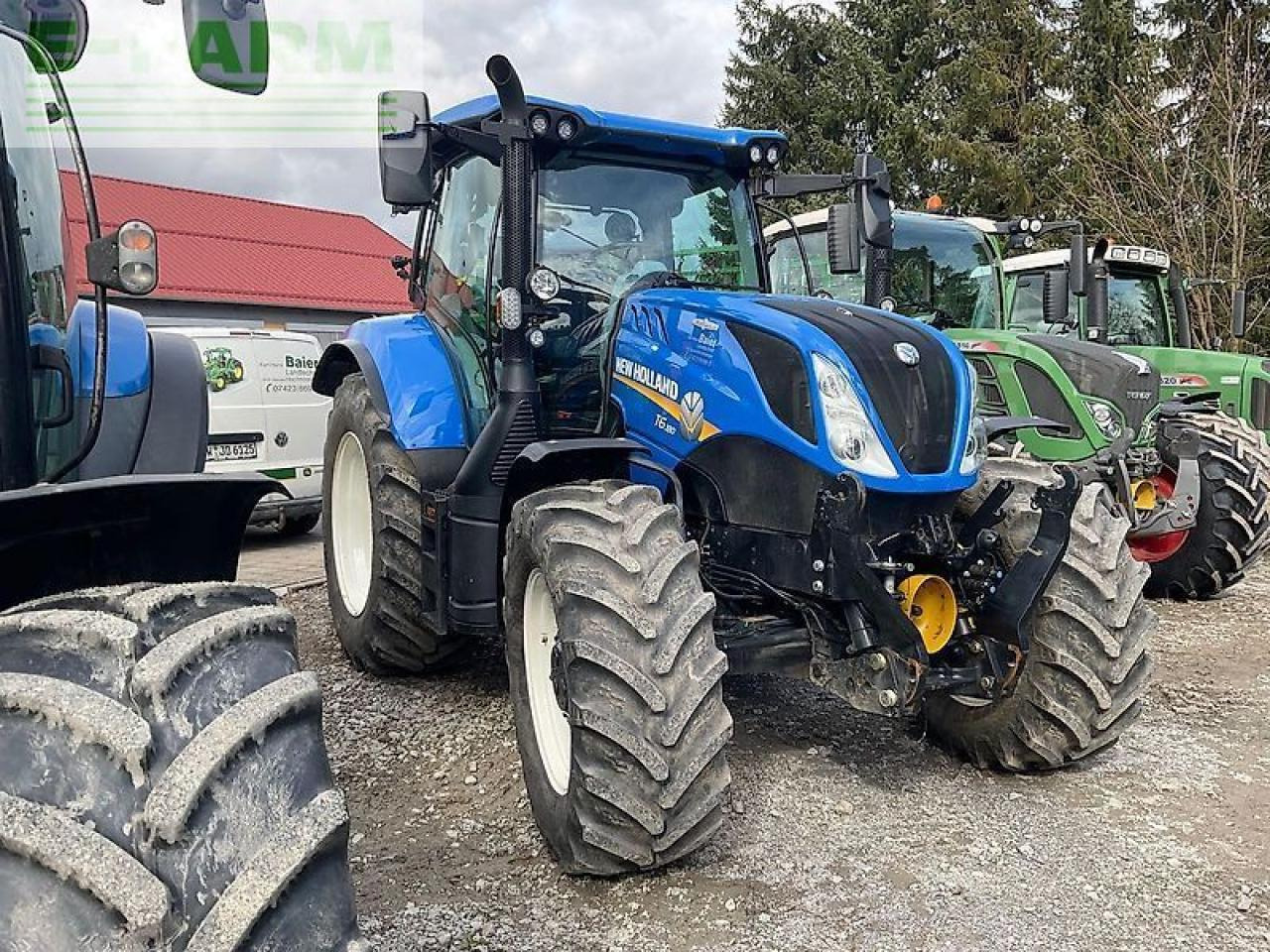 New Holland t6.180 ac - Tractor agricol: Foto 2 New Holland t6.180 ac - Tractor agricol: Foto 2