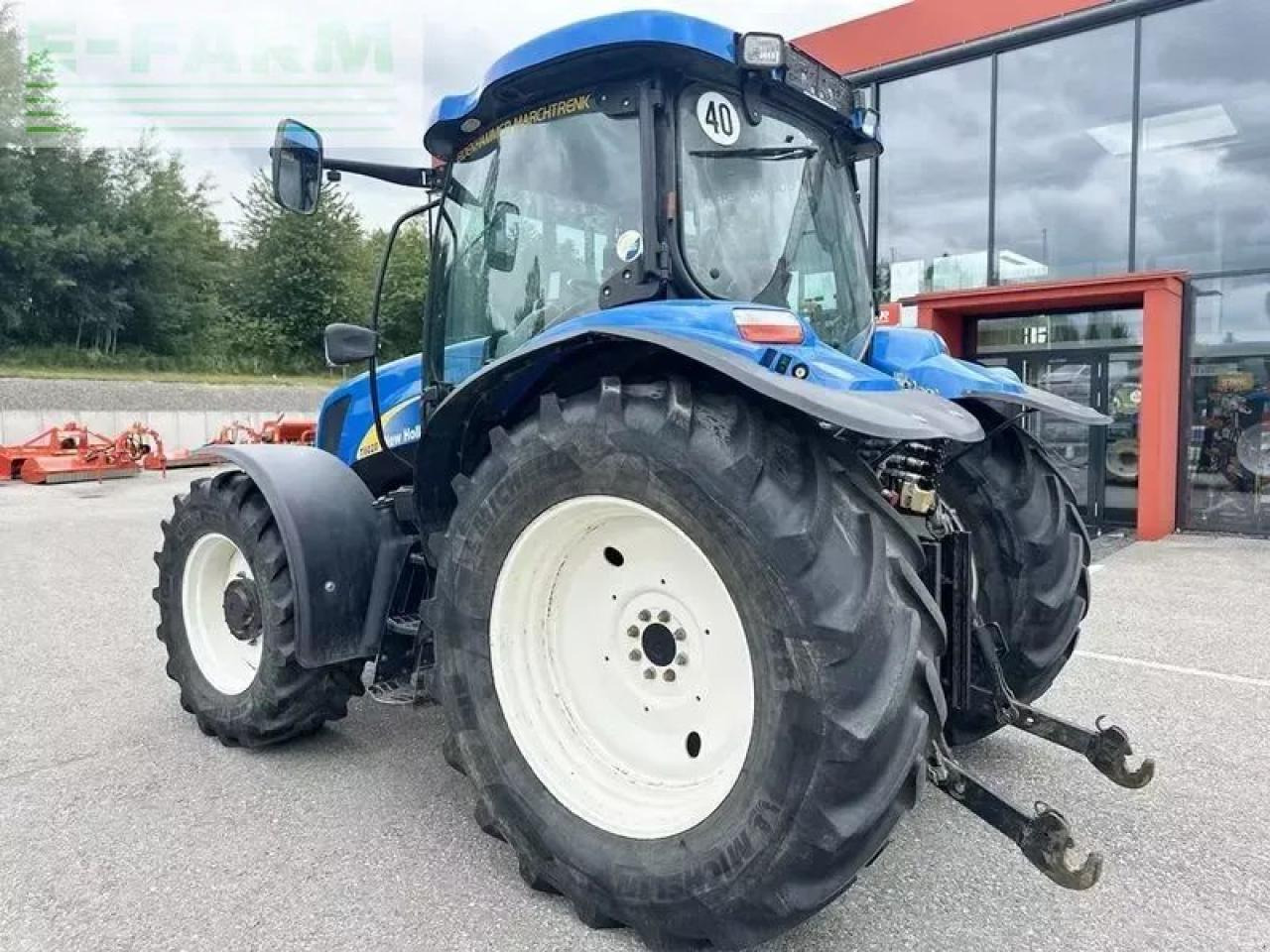 New Holland t6020 elite Elite - Tractor agricol: Foto 4 New Holland t6020 elite Elite - Tractor agricol: Foto 4