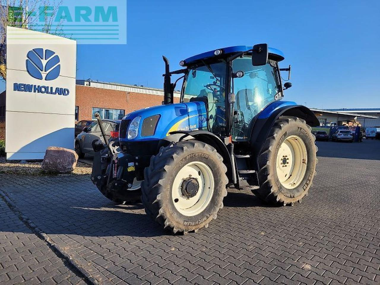 New Holland t6020 elite Elite - Tractor agricol: Foto 2 New Holland t6020 elite Elite - Tractor agricol: Foto 2