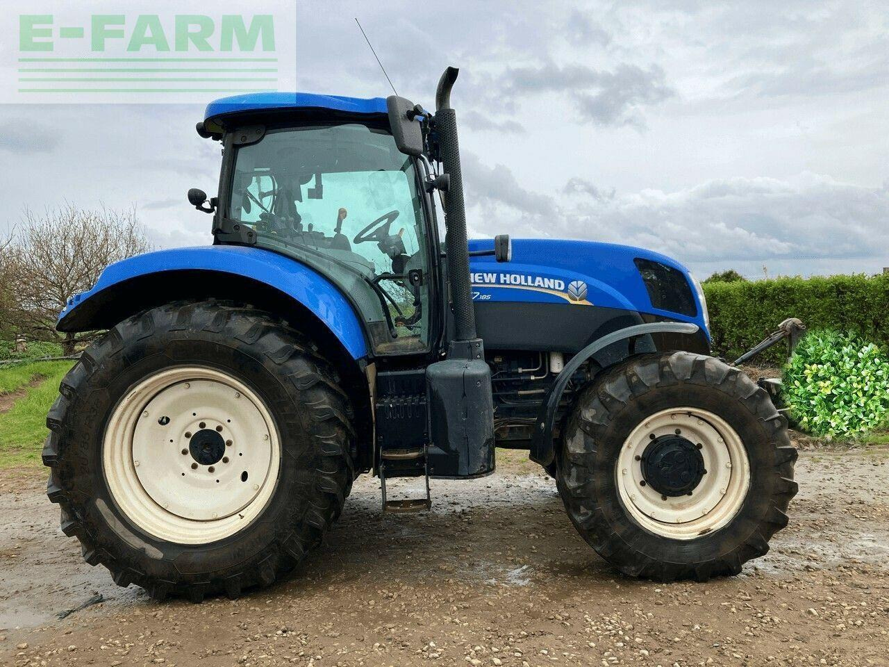 New Holland t7.185 - Tractor agricol: Foto 2 New Holland t7.185 - Tractor agricol: Foto 2