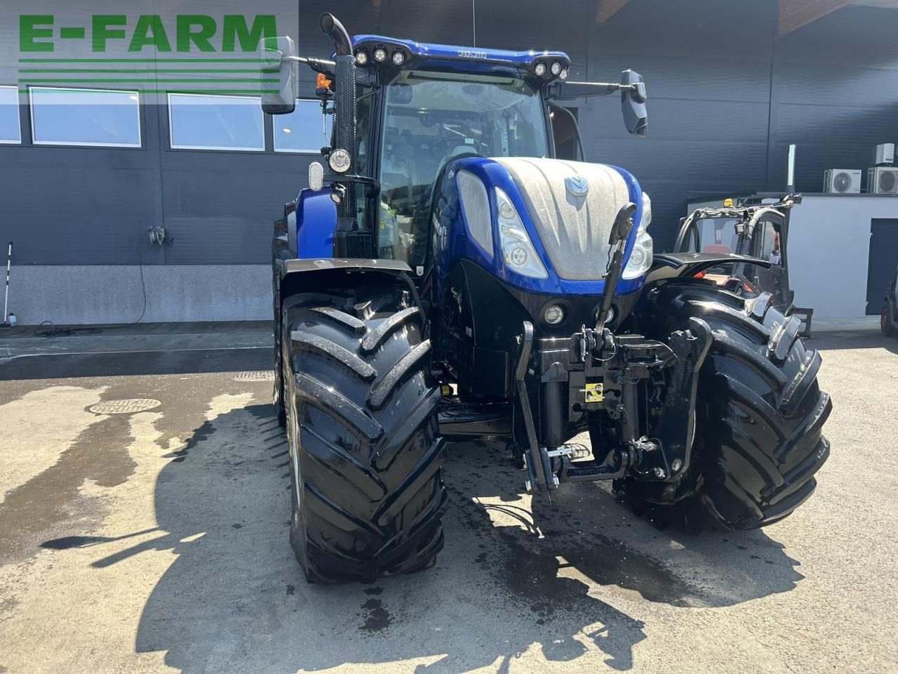 New Holland t7.230 plm auto command - Tractor agricol: Foto 4 New Holland t7.230 plm auto command - Tractor agricol: Foto 4