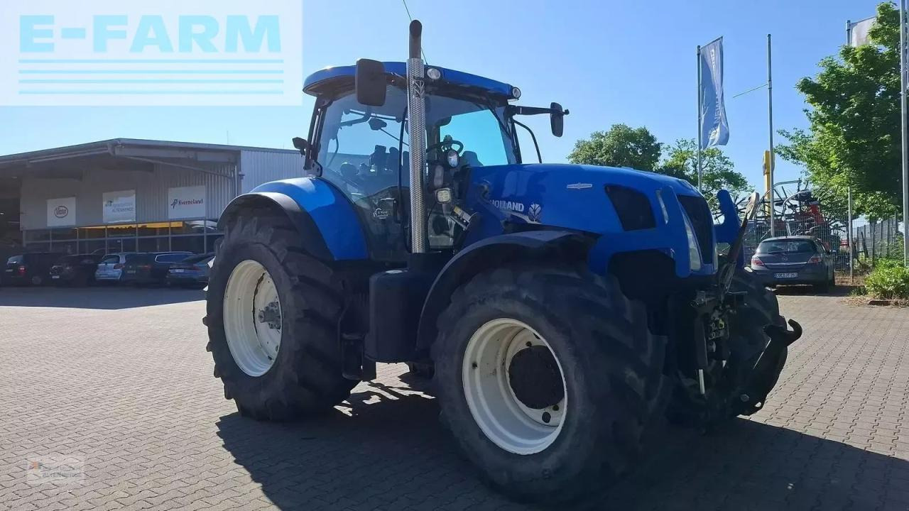 New Holland t7.250 ac - Tractor agricol: Foto 4 New Holland t7.250 ac - Tractor agricol: Foto 4