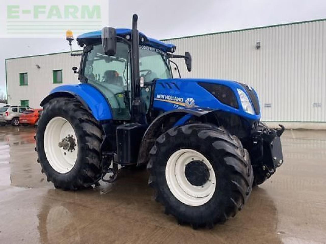 New Holland t7.260 pc - Tractor agricol: Foto 3 New Holland t7.260 pc - Tractor agricol: Foto 3