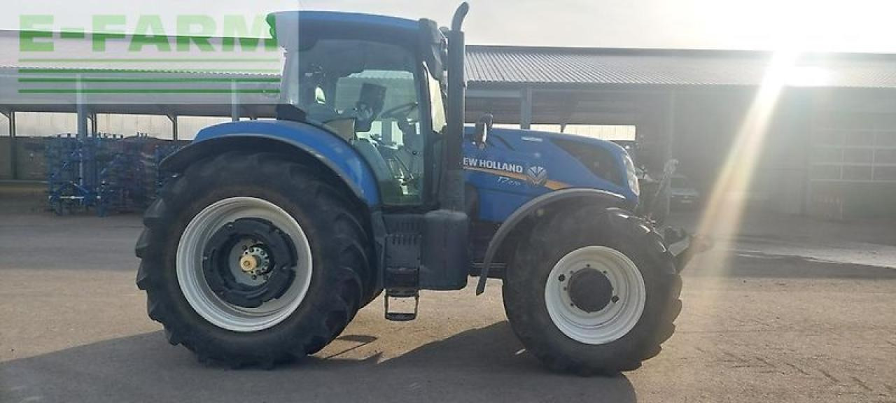 New Holland t7.270 autocommand - Tractor agricol: Foto 5 New Holland t7.270 autocommand - Tractor agricol: Foto 5