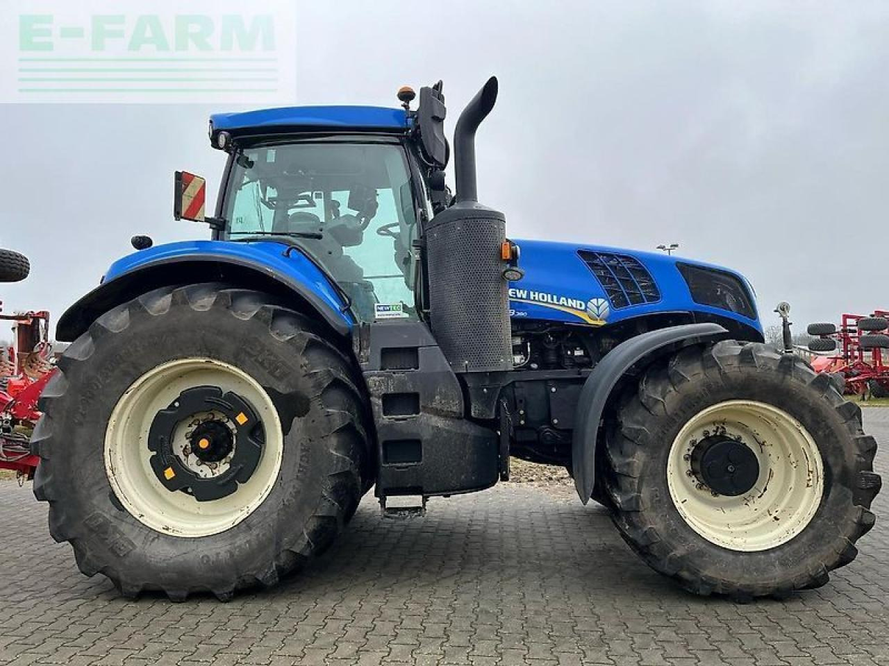 New Holland t8.380 - Tractor agricol: Foto 3 New Holland t8.380 - Tractor agricol: Foto 3
