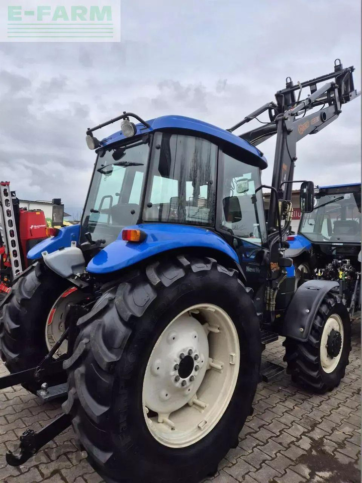 New Holland td 90 d allrad D - Tractor agricol: Foto 4 New Holland td 90 d allrad D - Tractor agricol: Foto 4