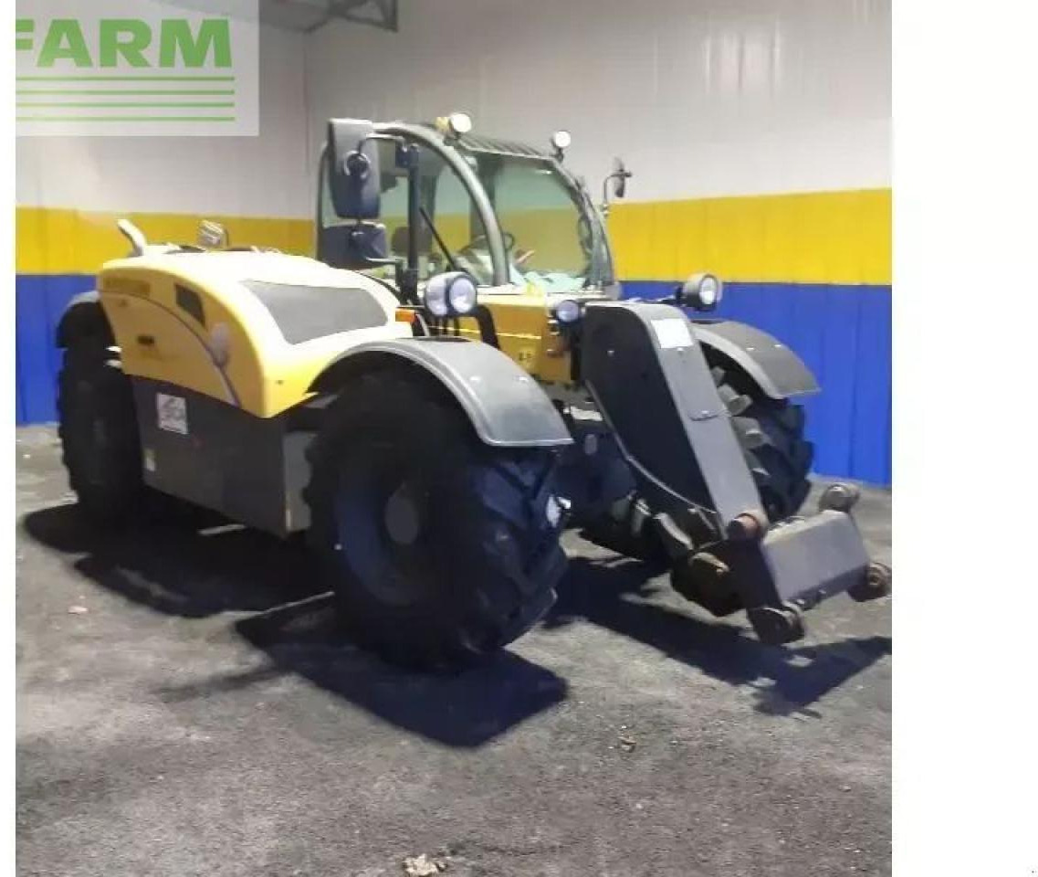 New Holland th7.32 - Stivuitor telescopic: Foto 1 New Holland th7.32 - Stivuitor telescopic: Foto 1