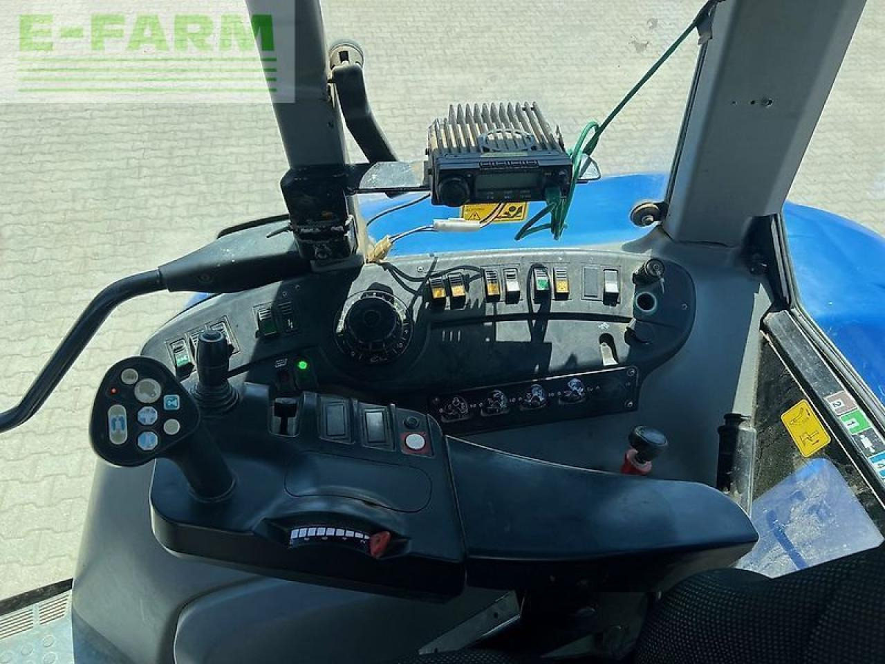 Tractor agricol New Holland tvt 135: Foto 6