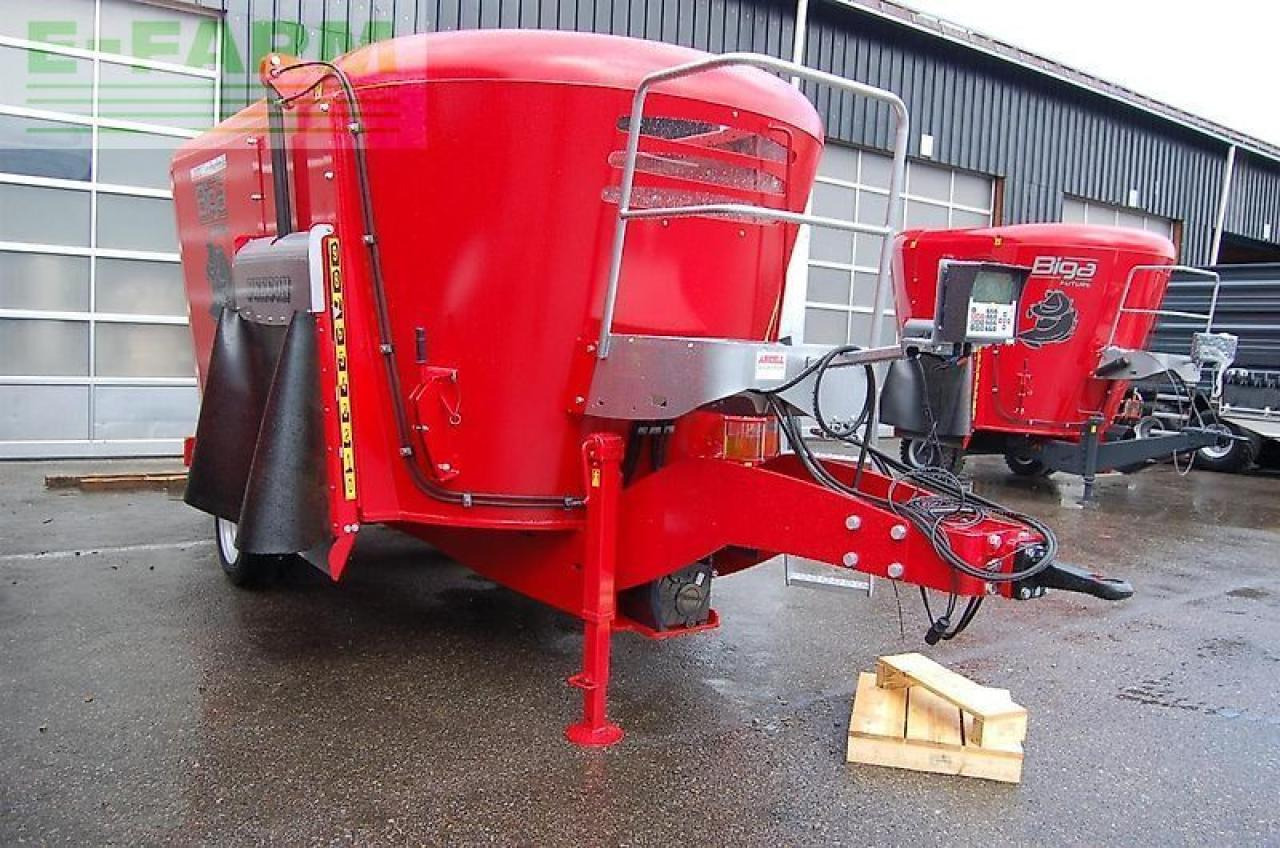 Peecon biga 16-197/230 topliner twin future - Utilaje de creştere vite: Foto 5 Peecon biga 16-197/230 topliner twin future - Utilaje de creştere vite: Foto 5