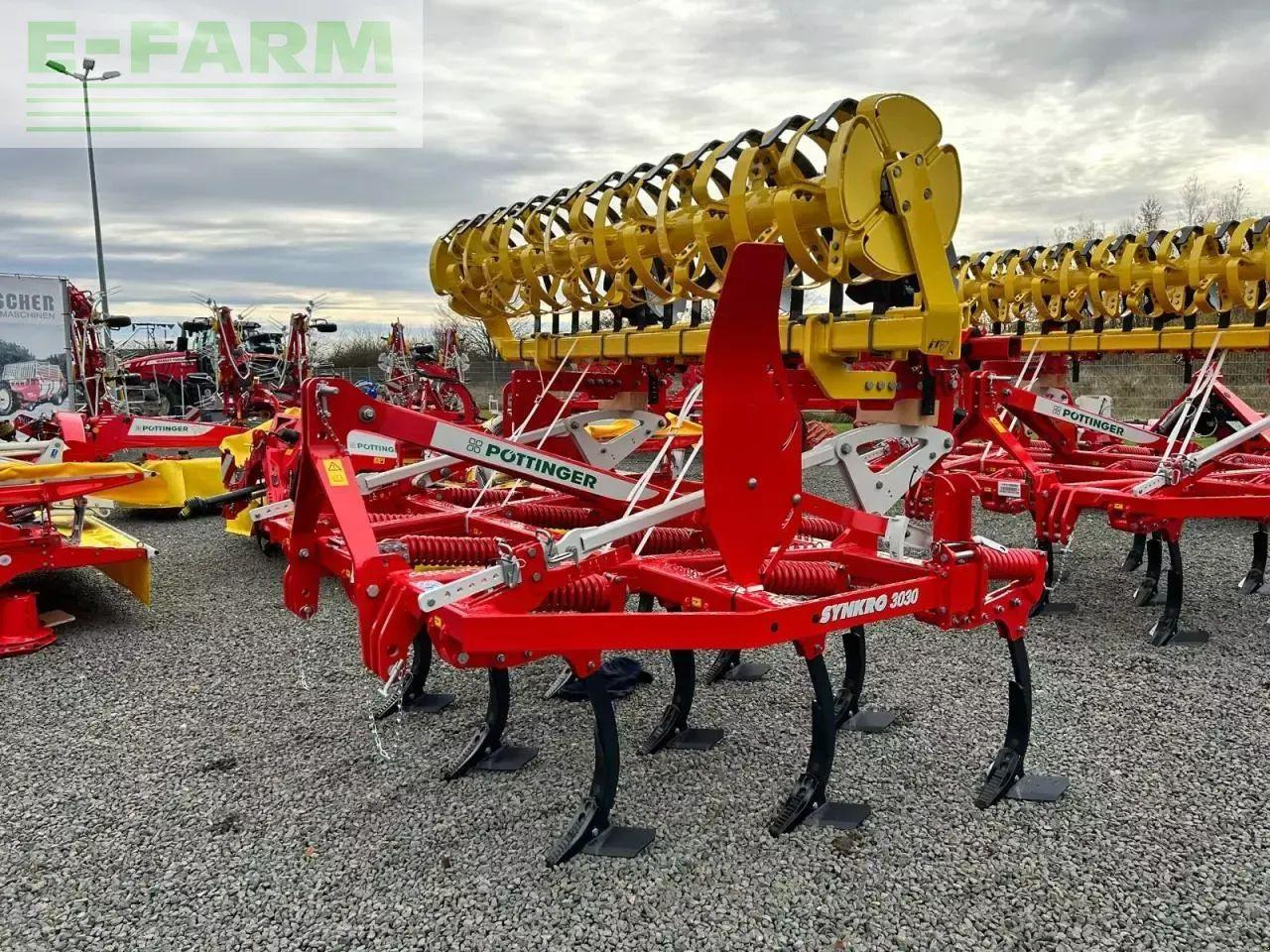 Pöttinger synkro 3030 nova - Cultivator: Foto 2 Pöttinger synkro 3030 nova - Cultivator: Foto 2