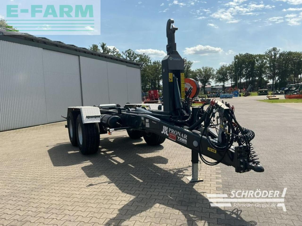 Pronar pronar - t 285 tandem - Remorcă abroll/ Skiploader: Foto 3 Pronar pronar - t 285 tandem - Remorcă abroll/ Skiploader: Foto 3