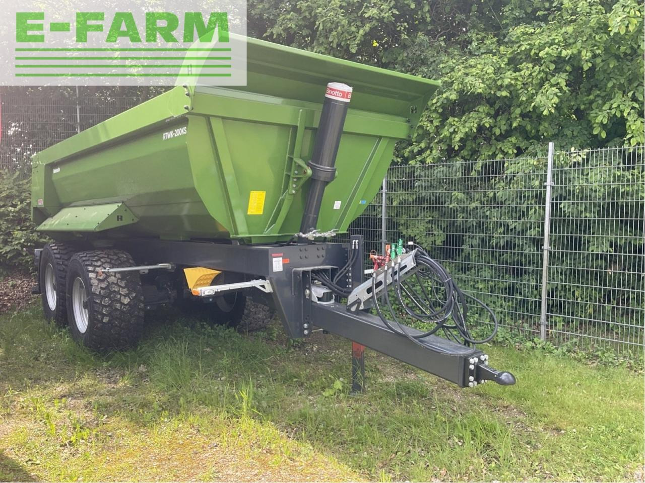 Reisch rtwk-200.ks550 - Remorcă autobasculantă agricolă: Foto 1 Reisch rtwk-200.ks550 - Remorcă autobasculantă agricolă: Foto 1