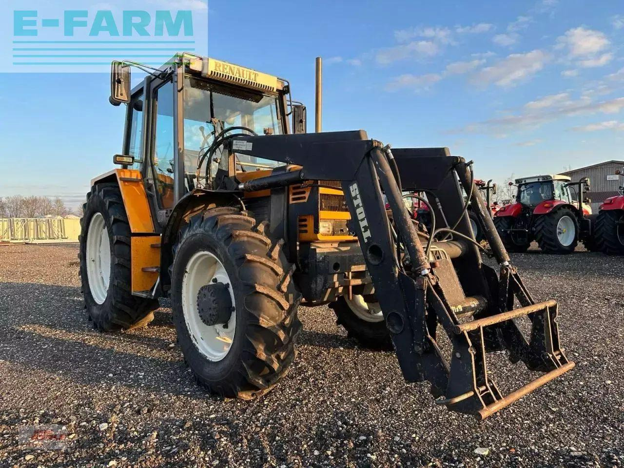 Renault 103.14 (r 7822-a-s) - Tractor agricol: Foto 3 Renault 103.14 (r 7822-a-s) - Tractor agricol: Foto 3