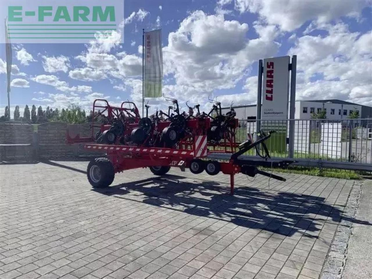 SIP spider 1300 / 12 t - Maşină de întors fânul: Foto 1 SIP spider 1300 / 12 t - Maşină de întors fânul: Foto 1