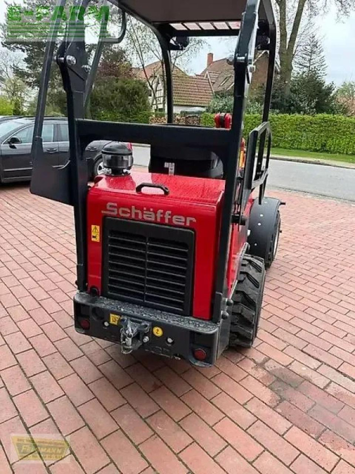 Schäffer 2028 - 2 euro-aufnahme - Încărcător frontal pe pneuri: Foto 5 Schäffer 2028 - 2 euro-aufnahme - Încărcător frontal pe pneuri: Foto 5