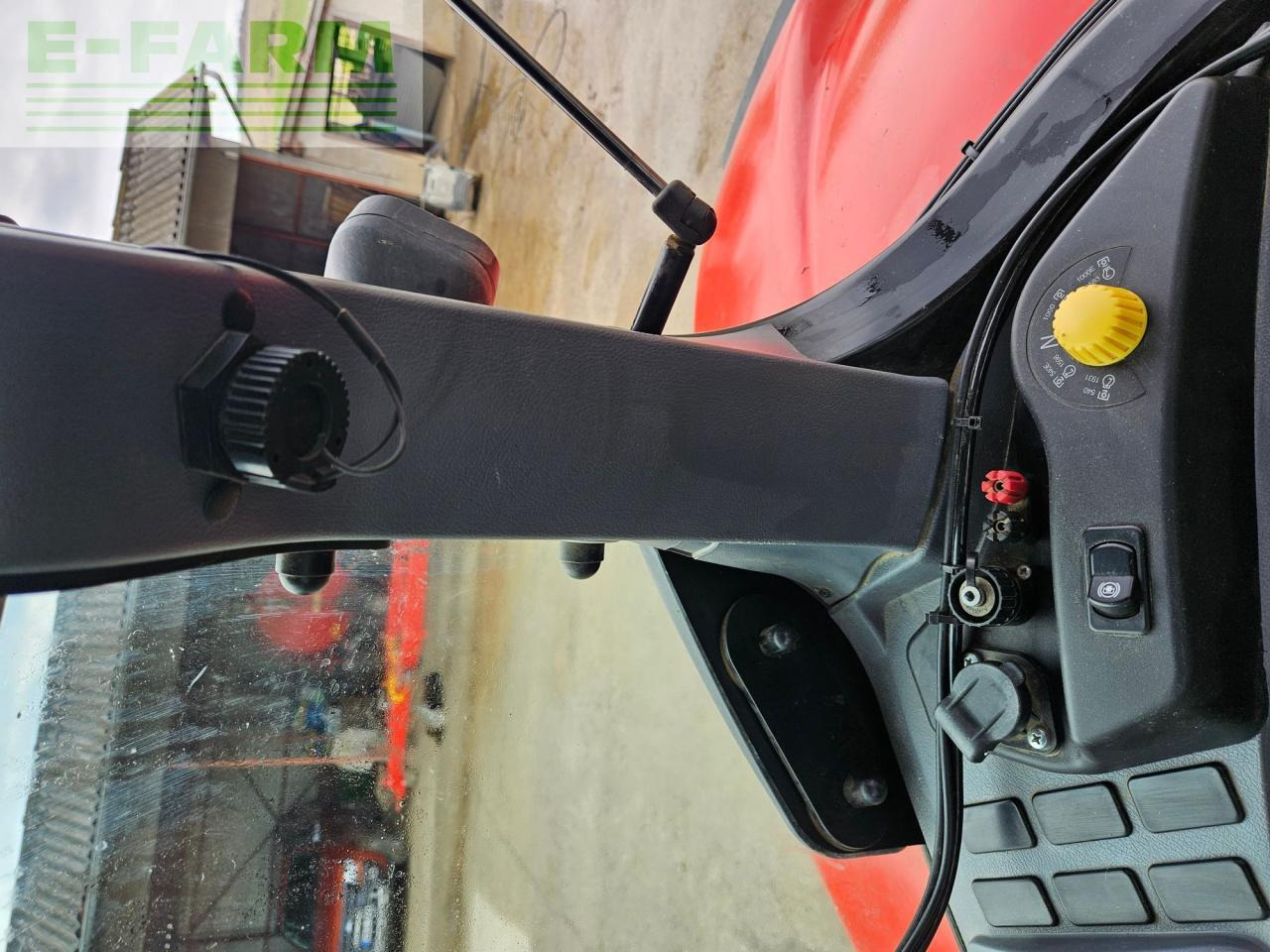 Steyr 6170 CVT - Tractor agricol: Foto 5 Steyr 6170 CVT - Tractor agricol: Foto 5