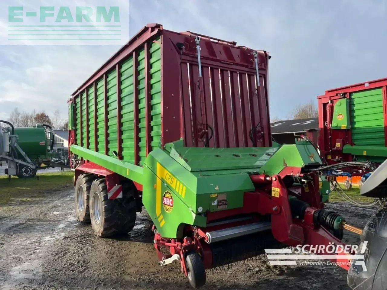 Strautmann giga vitesse cfs 4002 do - Remorcă cu autoincarcare: Foto 1 Strautmann giga vitesse cfs 4002 do - Remorcă cu autoincarcare: Foto 1