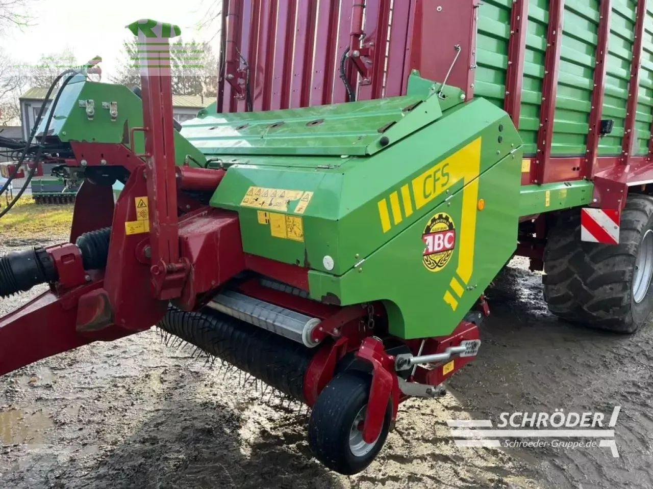 Strautmann giga vitesse cfs 4002 do - Remorcă cu autoincarcare: Foto 3 Strautmann giga vitesse cfs 4002 do - Remorcă cu autoincarcare: Foto 3