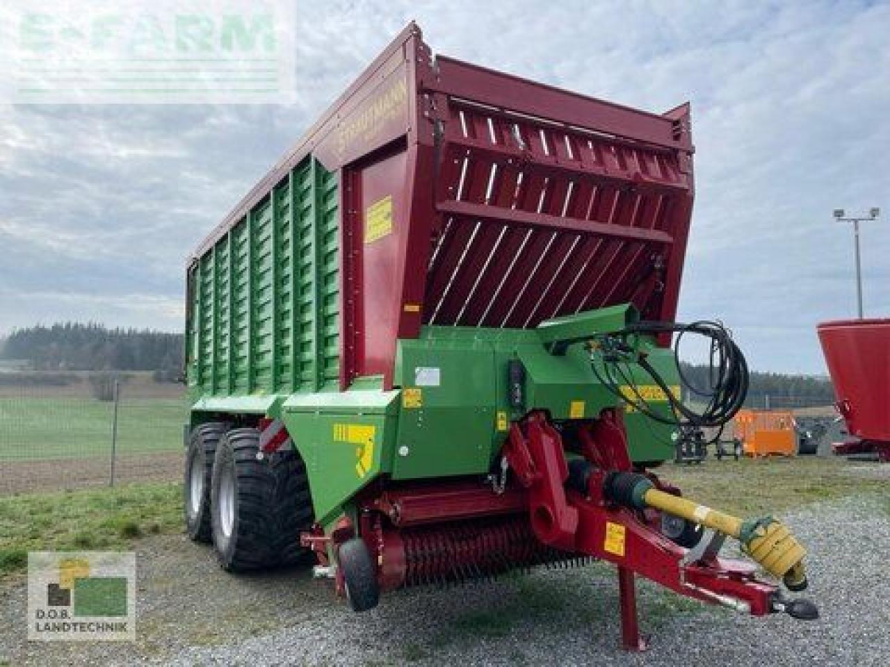 Strautmann magnon cfs 8-370 - Remorcă autobasculantă agricolă: Foto 1 Strautmann magnon cfs 8-370 - Remorcă autobasculantă agricolă: Foto 1