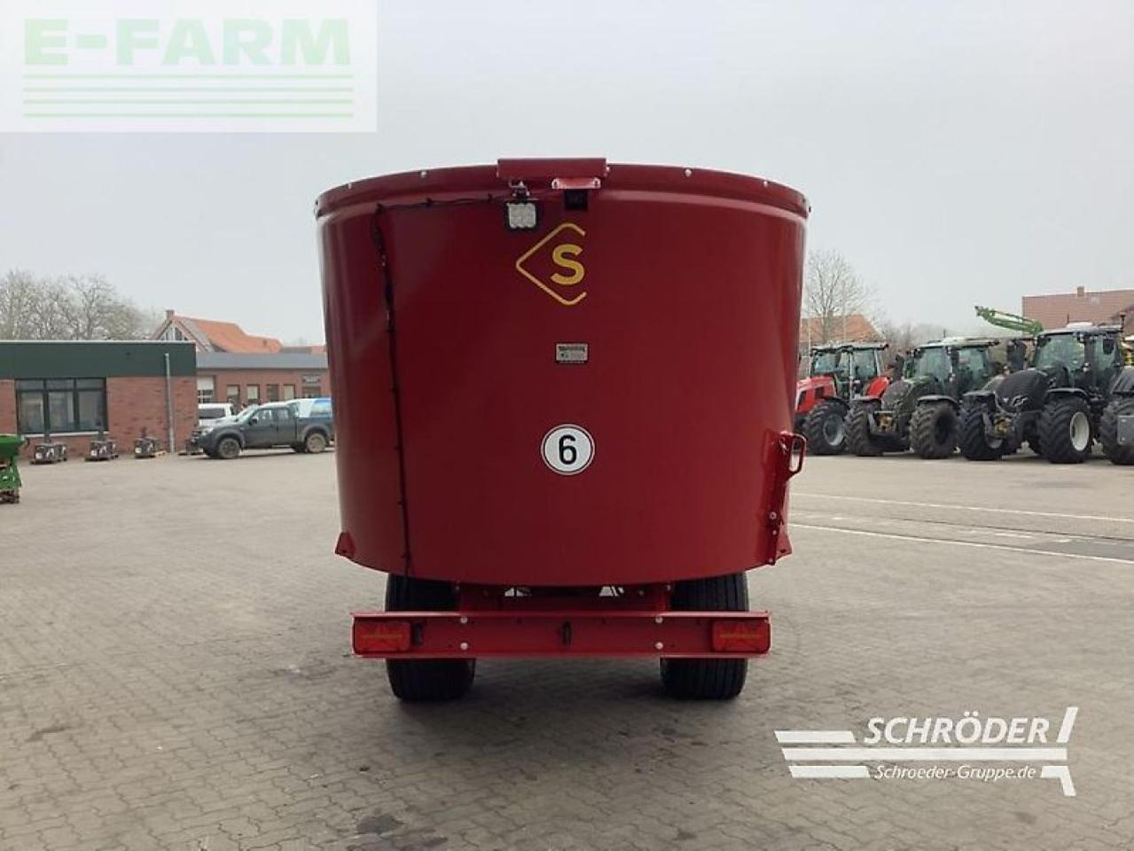 Strautmann verti mix 1801 double - Utilaje de creştere vite: Foto 4 Strautmann verti mix 1801 double - Utilaje de creştere vite: Foto 4