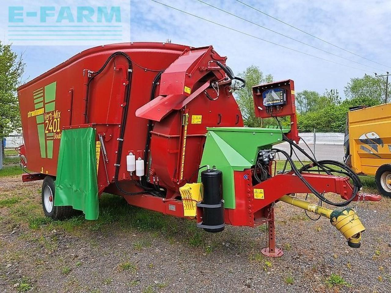 Strautmann verti mix 2401 double - Utilaje de creştere vite: Foto 3 Strautmann verti mix 2401 double - Utilaje de creştere vite: Foto 3