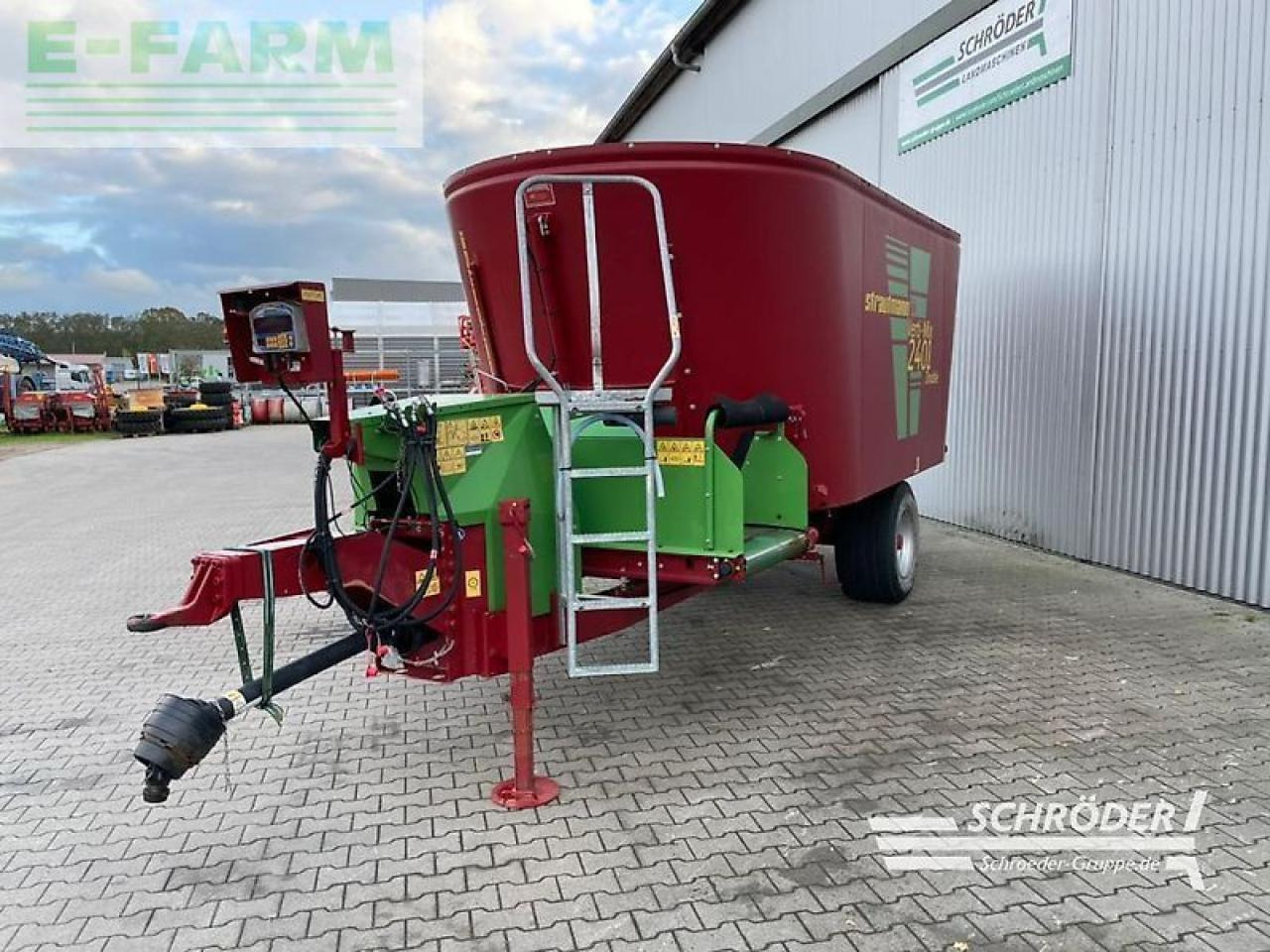 Strautmann verti mix 2401 double - Utilaje de creştere vite: Foto 5 Strautmann verti mix 2401 double - Utilaje de creştere vite: Foto 5