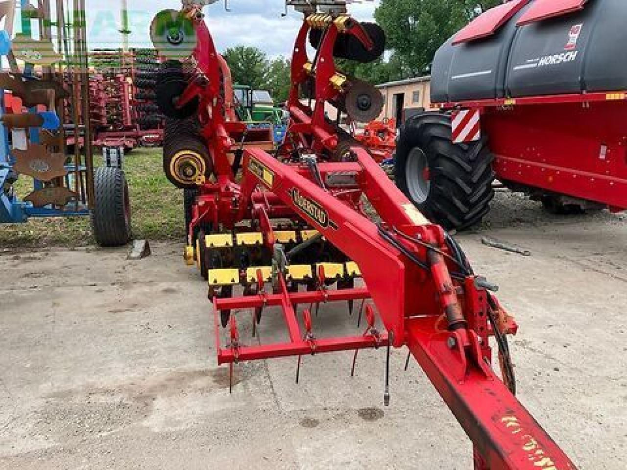 Väderstad carrier cr650 - Grapă cu discuri: Foto 3 Väderstad carrier cr650 - Grapă cu discuri: Foto 3