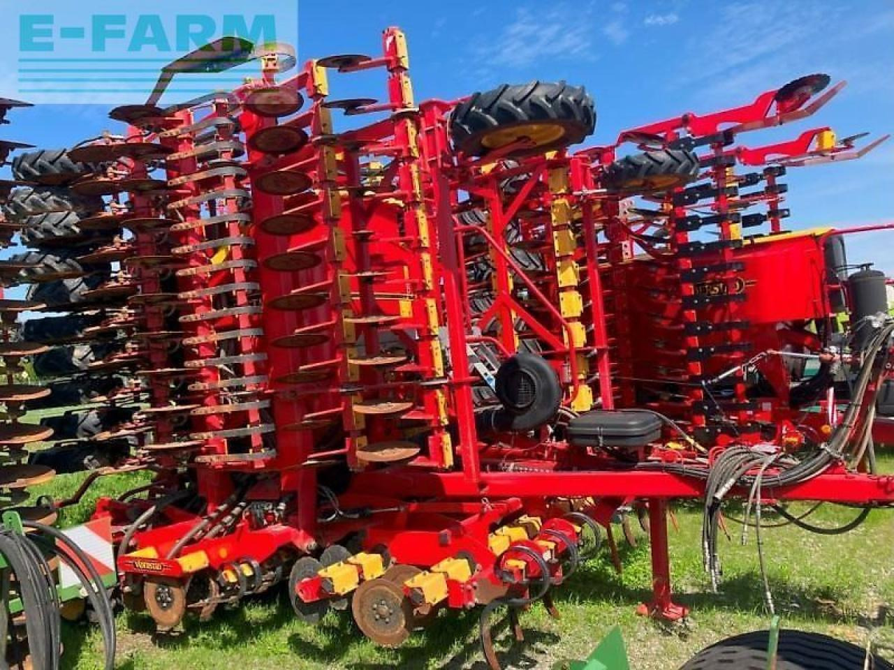Väderstad gebr. rapid 800s - Semănătoare: Foto 1 Väderstad gebr. rapid 800s - Semănătoare: Foto 1