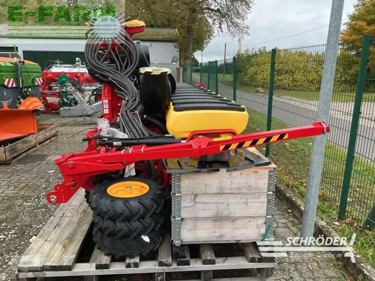Väderstad neumaschine | tempo v tpv 12 + fh 2200 - Semănătoare de precizie: Foto 2 Väderstad neumaschine | tempo v tpv 12 + fh 2200 - Semănătoare de precizie: Foto 2