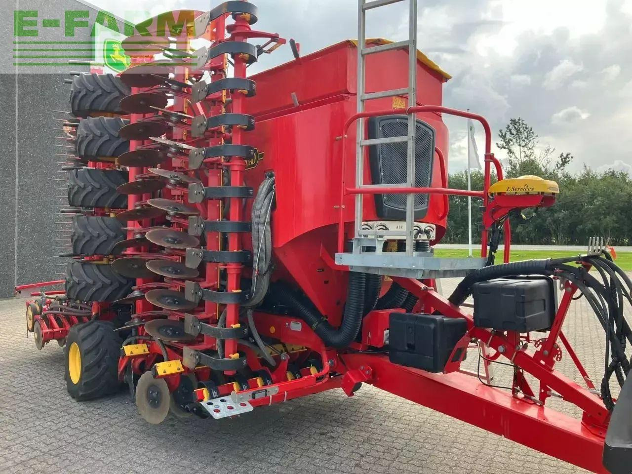 Väderstad spirit st 800c - Semănătoare de precizie: Foto 2 Väderstad spirit st 800c - Semănătoare de precizie: Foto 2